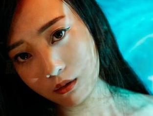 蜜桃社 – Rola天使全套写真，光是‘光环’就闪到我眼花，快擦一擦！