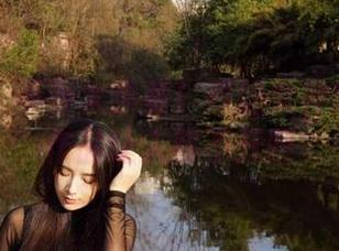 微密圈 – 不要太羡慕！辣妈女神内衣高清作品让人移不开眼