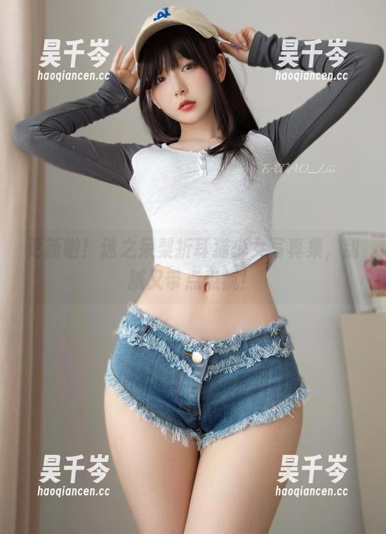 更新啦！迷之呆梨折耳猫少女写真集，甜腻又带点点疯！