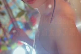 被青水百合子的学妹jk自拍图包治愈了，资源好像也有点太香了吧？