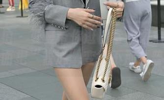 魔镜街拍 – 曼曼带你逛日常美图精选：这些画面把“普通”变得不那么普通！